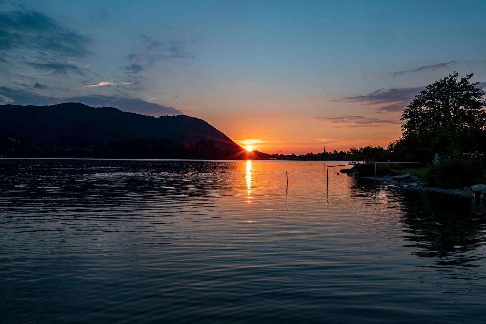 Studio Am Duernbach - Modern, Ruhig & Zentral Am Schliersee Mit Parkplatz 外观 照片